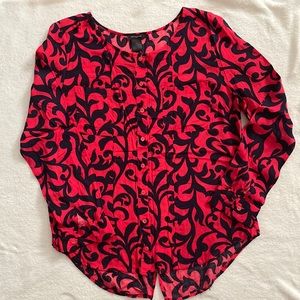 Women’s size medium blouse